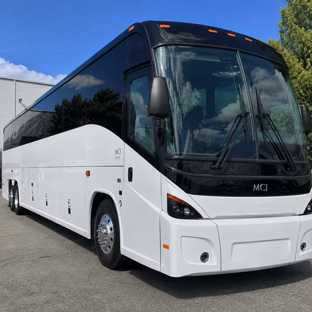 new bedford employee shuttle buses for shift changes
