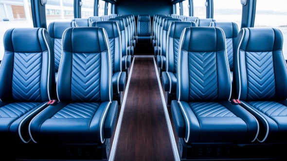 new bedford 20 passenger minibus rental