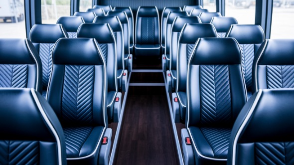 new bedford 30 passenger minibus rental